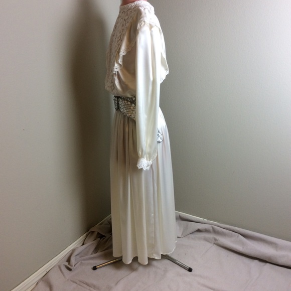 VTG 70s VICTORIAN LIQUID SATINY BLOUSE/SKIRT SET - Picture 5 of 8